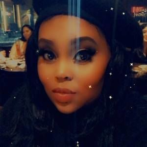 Meet your Posher, Cherrie